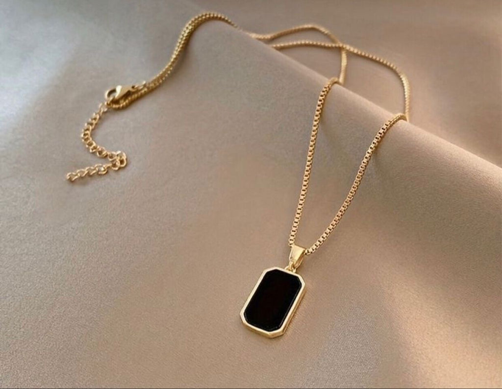 Elegant Black Onyx Unisex Pendant Necklace