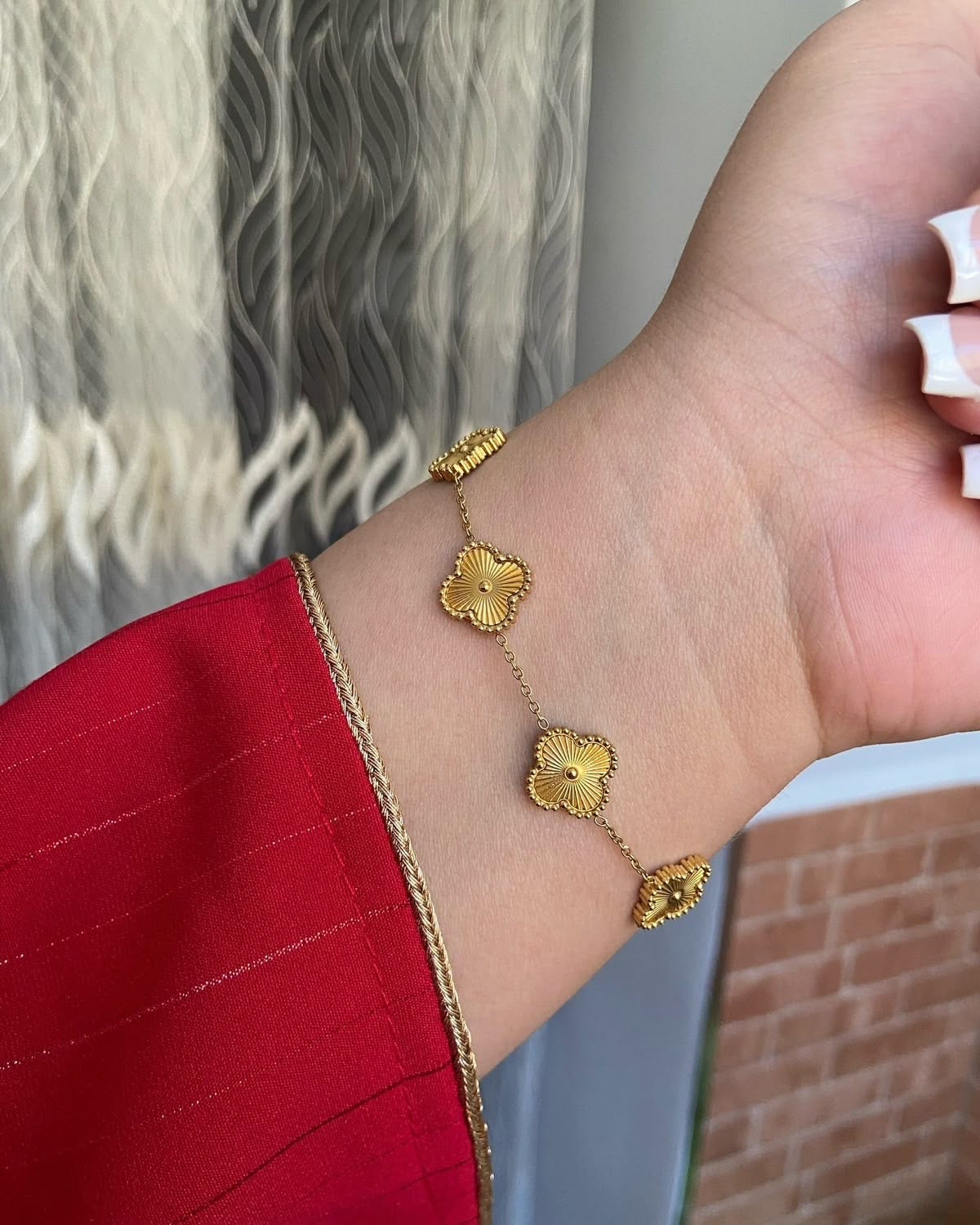 Van Cleef-Inspired Gold Quatrefoil Bracelet