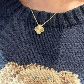 Gold Clover Pendant Necklace With Bracelet