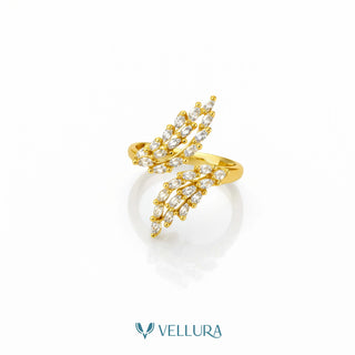 Leaf Design Gold Ring