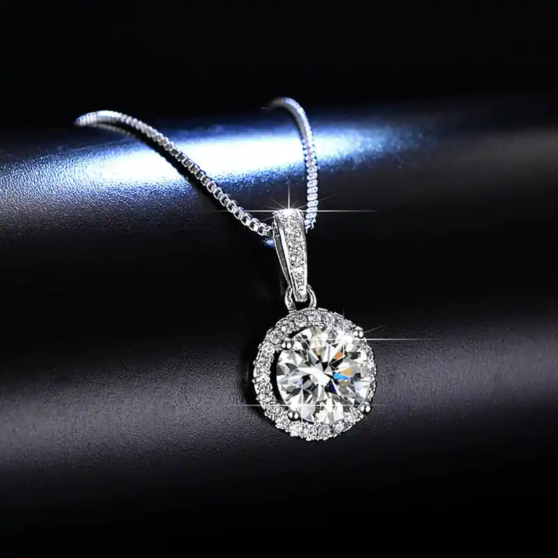Elegant Anti-Tarnish Silver-Plated Stainless Steel Pendant Necklace