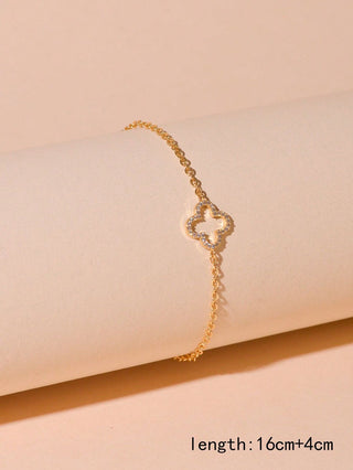 Gold Clover Bracelet with Sparkling Crystals – Adjustable