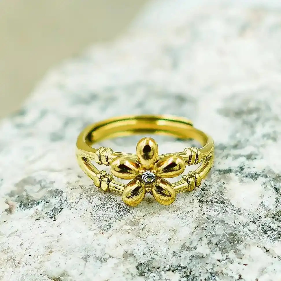 Gold Flower Design Ring with Diamond Center Vellura Jewellery