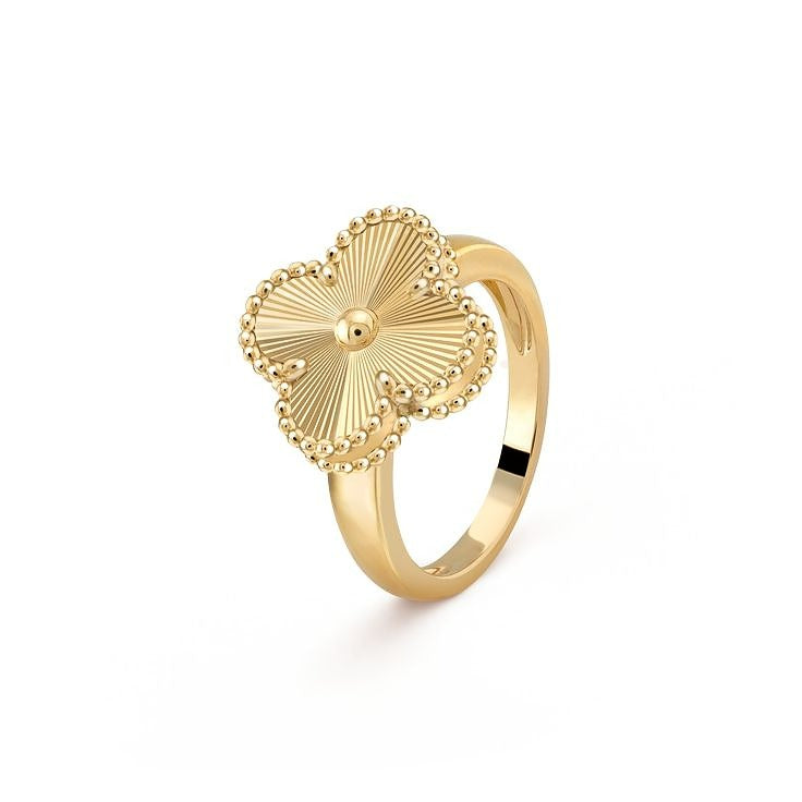 Van Cleef Inspired Clover Gold Ring
