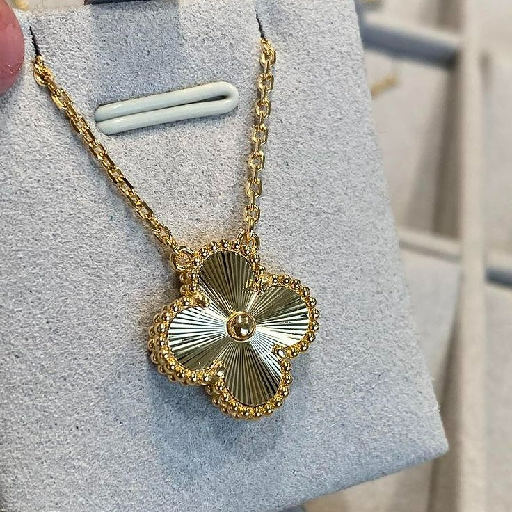 Van Cleef inspired gold clover pendant necklace