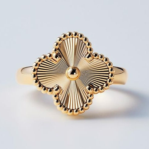 Van Cleef Inspired Clover Gold Ring