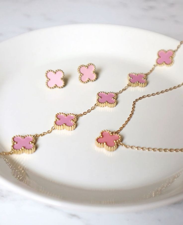 Elegant Pink Van Cleef Pendant Set with Earrings & Bracelet